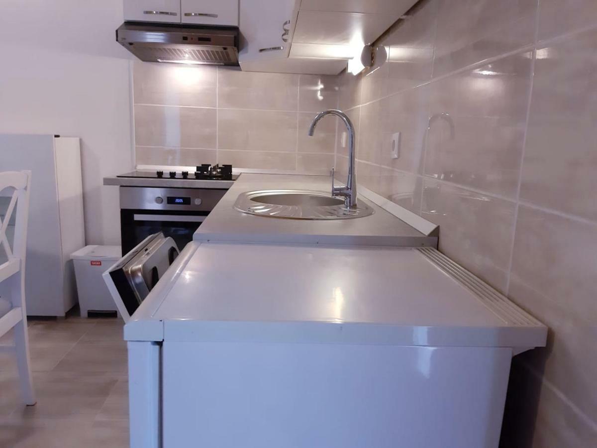 Gasthof Kuca Za Odmor Dobrila Jelsa (Hvar)