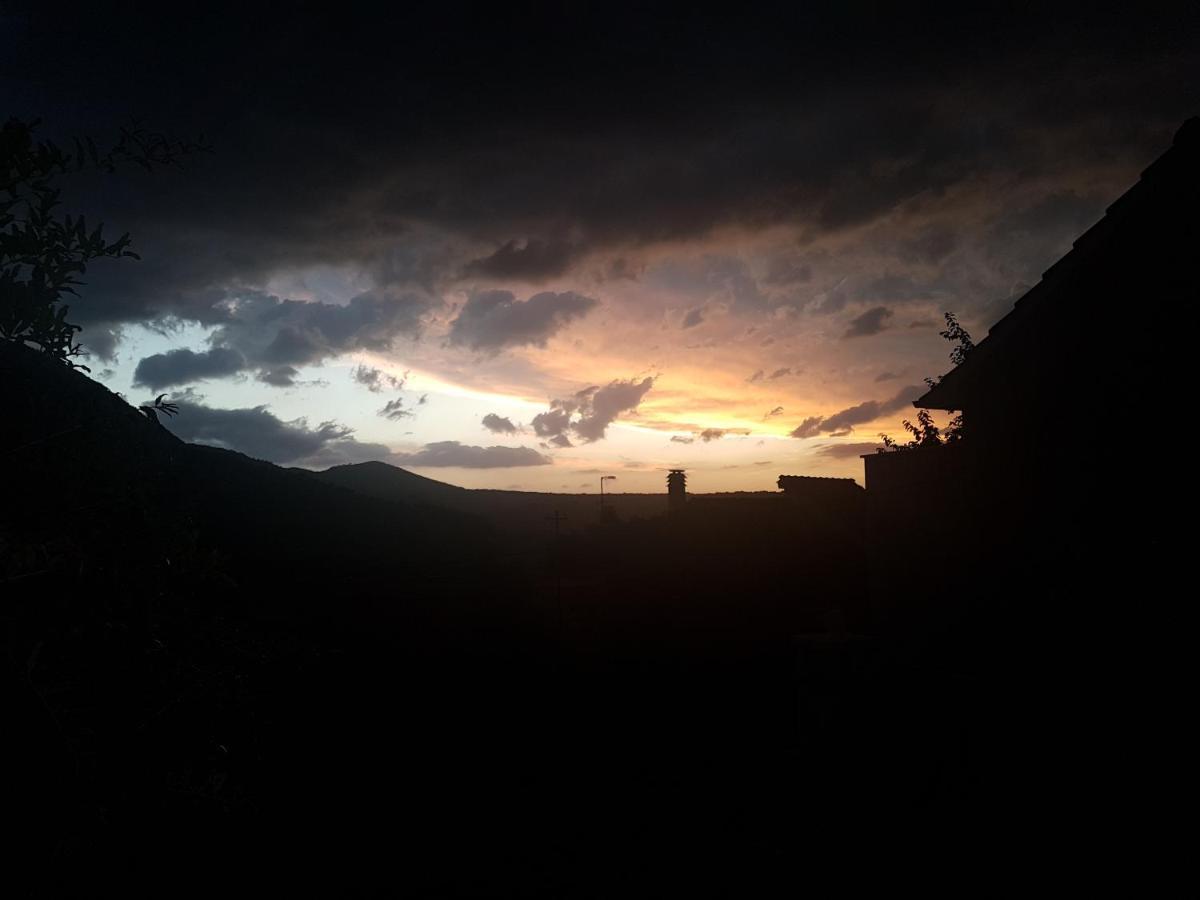 Kuca Za Odmor Dobrila * Jelsa (Hvar)