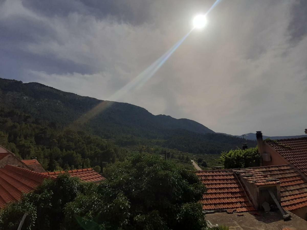 Kuca Za Odmor Dobrila * Jelsa (Hvar)