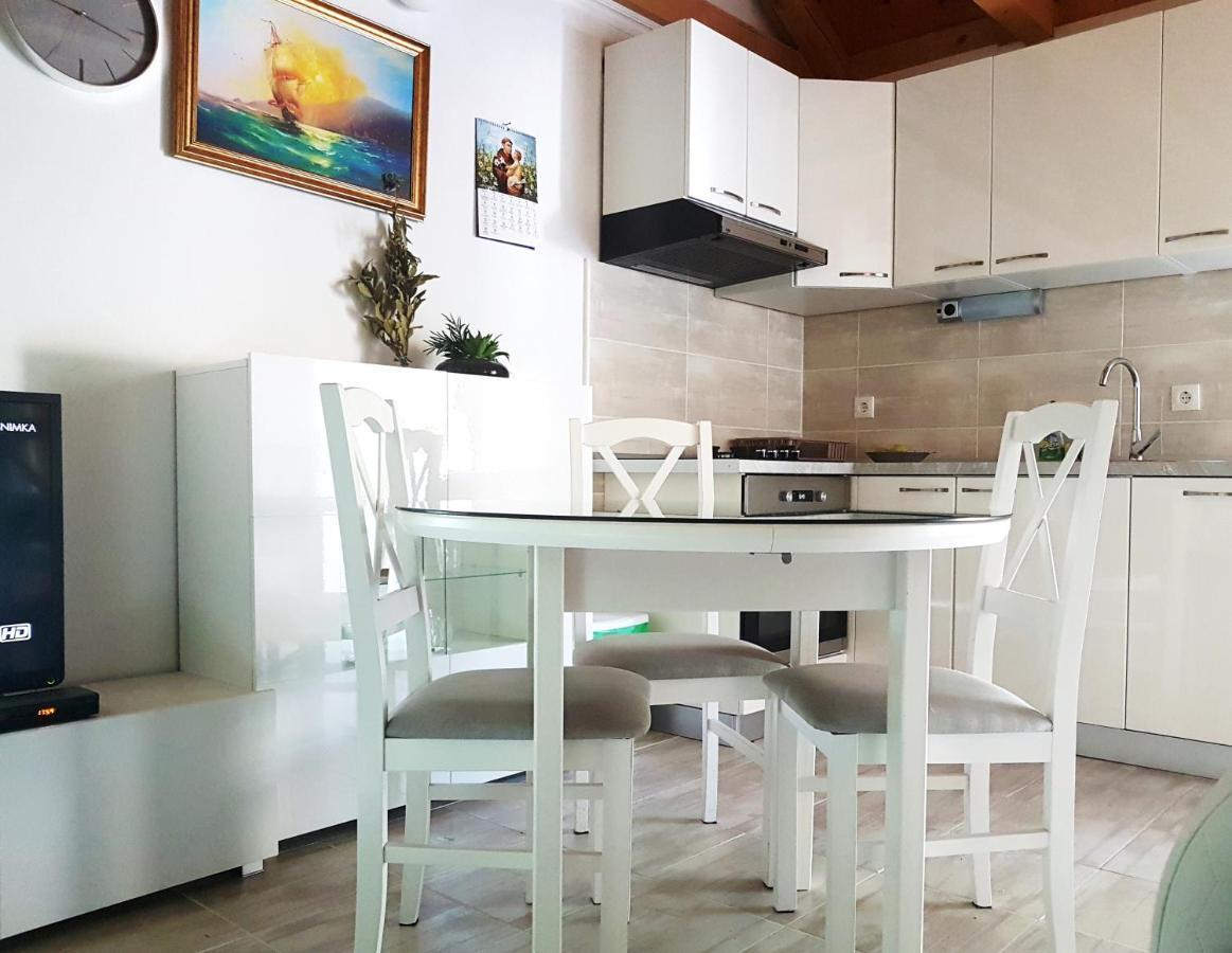 Guest house Kuca Za Odmor Dobrila